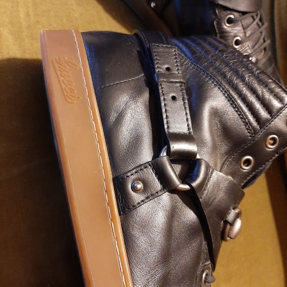 Gucci Sneakers & matching belt - Picture 5 of 10